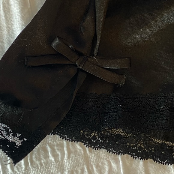 La Vie En Rose Satin and Lace Shorts - Picture 2 of 2